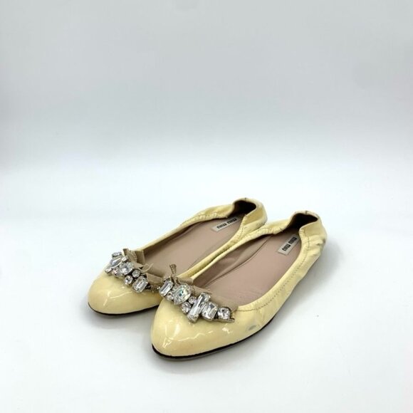 Miu Miu 37 Yellow Patent Leather Flats W/ Embellished Bow & Rhinestones - Picture 2 of 9